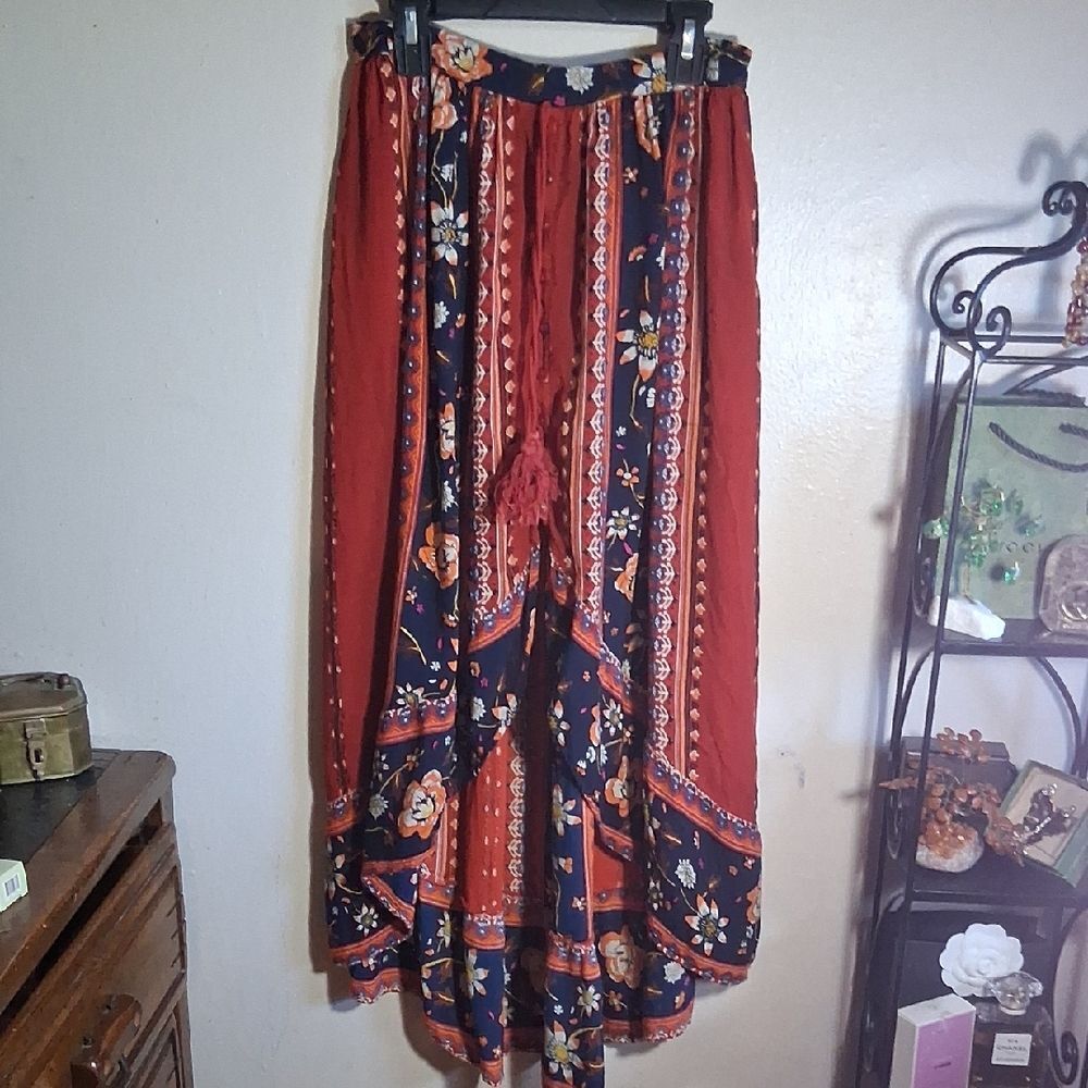 Band Of Gypsies Floral Bohemian Maxi Skirt - Red and Blue Size Small